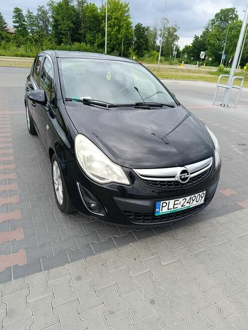 Opel Corsa D 2012 benzyna1.4 100KM
