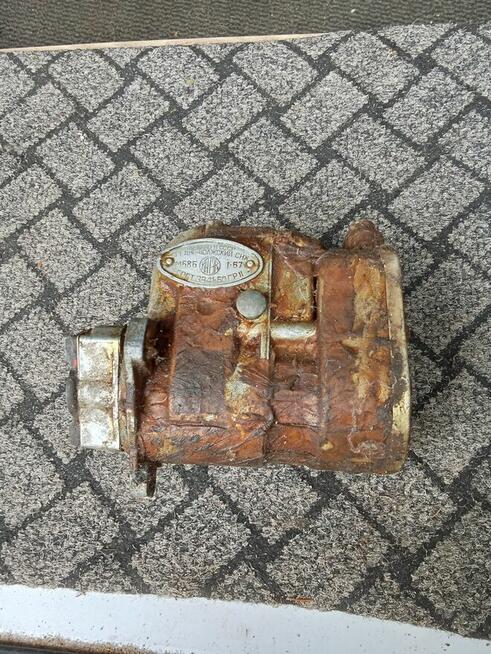 Rozrusznik, Iskrownik Spycharki Staliniec T-130NOWE Orginalne