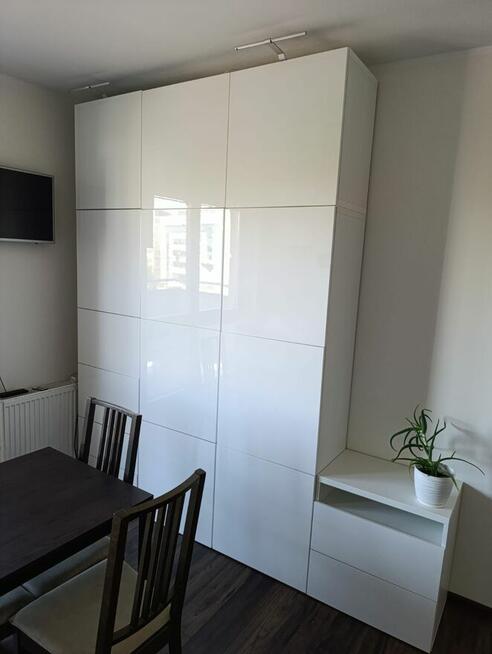 Przytulne 2 pokoje (34m2) z balkonem i garażem - bezpośredni
