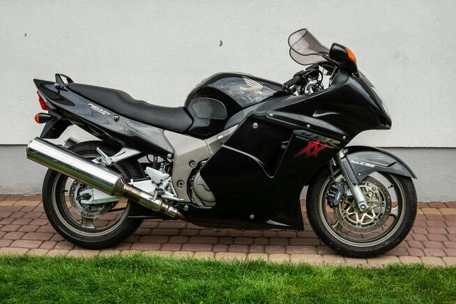 Honda CBR 1100 XX BLACKBIRD Raty Transport Największy Wybór MEGA Zadbana Wtrysk