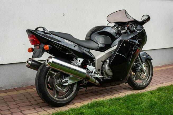 Honda CBR 1100 XX BLACKBIRD Raty Transport Największy Wybór MEGA Zadbana Wtrysk