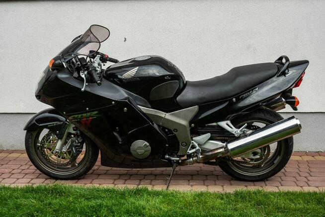 Honda CBR 1100 XX BLACKBIRD Raty Transport Największy Wybór MEGA Zadbana Wtrysk