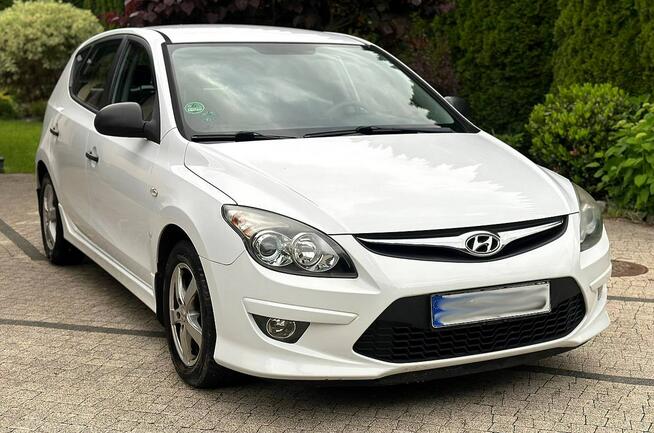 Hyundai I30 1.4i 110KM Klimatyzacja Niski Przebieg Biały Opłacony