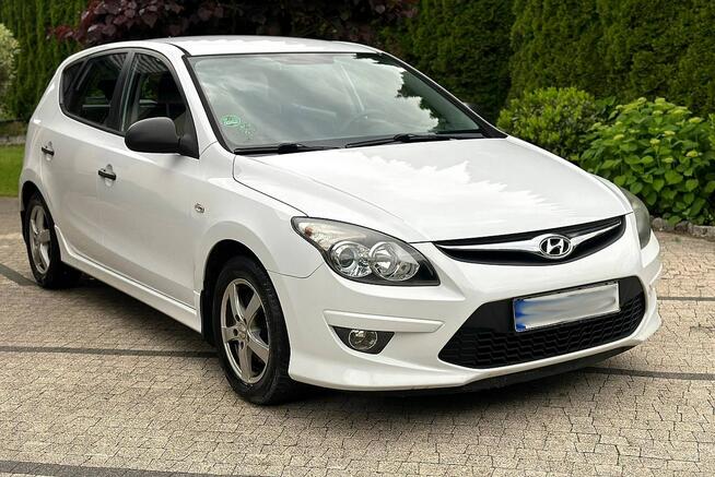 Hyundai I30 1.4i 110KM Klimatyzacja Niski Przebieg Biały Opłacony