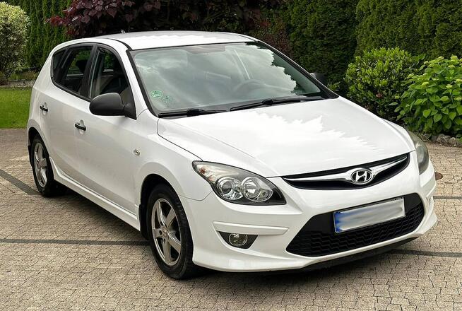 Hyundai I30 1.4i 110KM Klimatyzacja Niski Przebieg Biały Opłacony