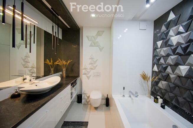 81,65 m²/ antresola, balkon/ ul. Posmykiewicza