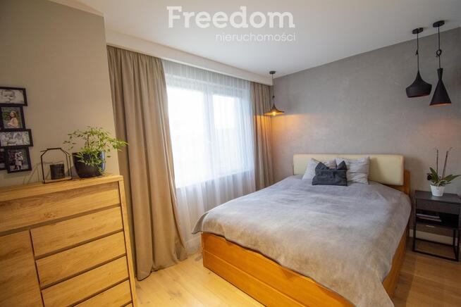 81,65 m²/ antresola, balkon/ ul. Posmykiewicza