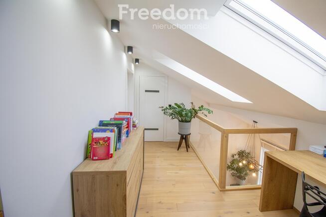 81,65 m²/ antresola, balkon/ ul. Posmykiewicza