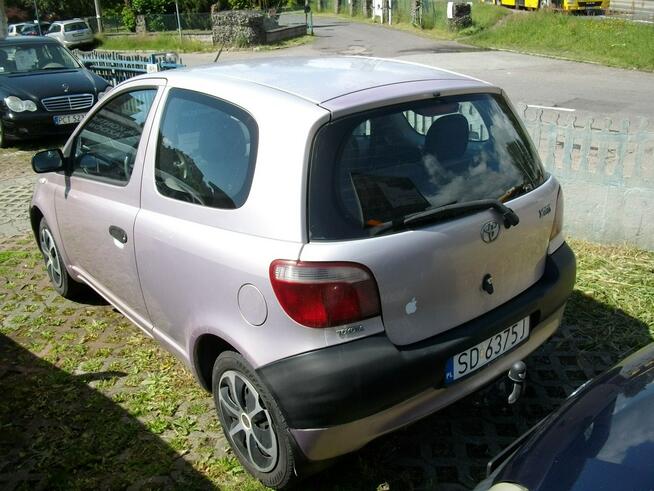 Toyota Yaris w bardzo dobry stan techniczny