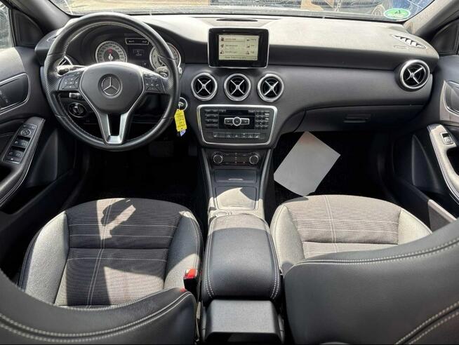 Mercedes A 180 Perfekcyjny bogata Opcja !!!