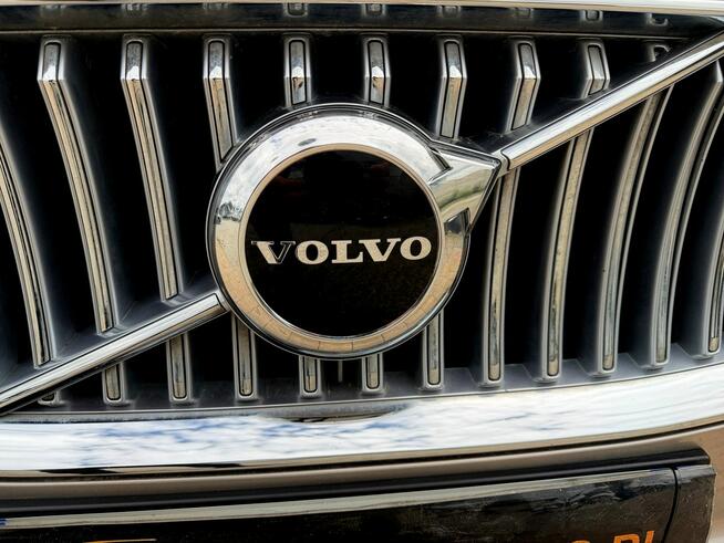 Volvo XC 90 RECHARGE panorama wentylacja FUL LED 7-os ACC hak elek. masaze