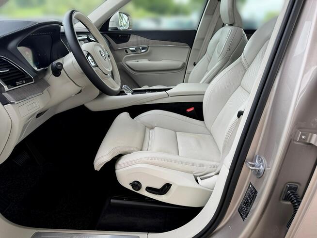 Volvo XC 90 RECHARGE panorama wentylacja FUL LED 7-os ACC hak elek. masaze