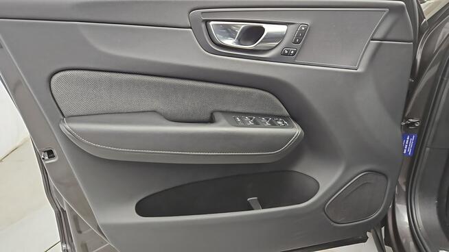 Volvo XC 60 B4 D AWD Plus Dark aut ! Z Polskiego Salonu ! Faktura Vat !