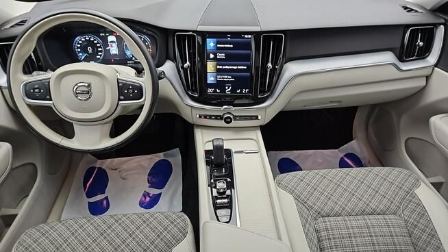 Volvo XC 60 B5 B AWD Momentum Pro aut ! Z Polskiego Salonu ! Faktura Vat !