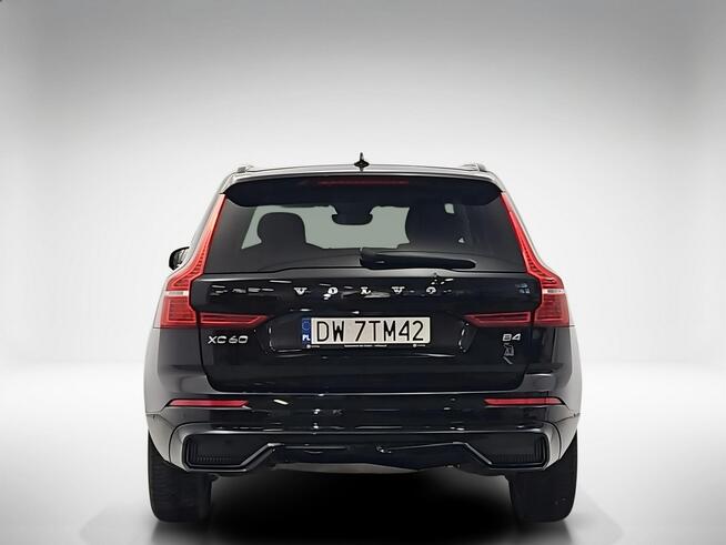 Volvo XC 60 B4 B Plus Dark aut ! Z Polskiego Salonu ! Faktura Vat !