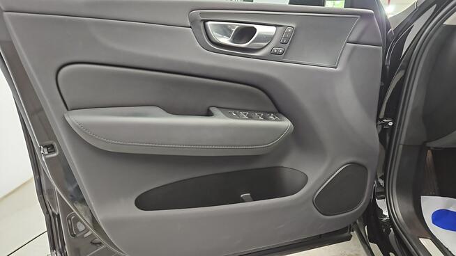 Volvo XC 60 B4 B Plus Dark aut ! Z Polskiego Salonu ! Faktura Vat !
