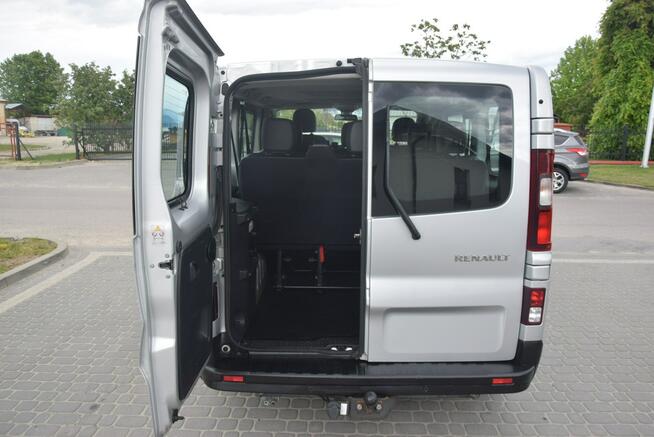 Renault Trafic 1.6D Vivaro 9 Osobowy Klima Hak Sprowadzony Opłacony