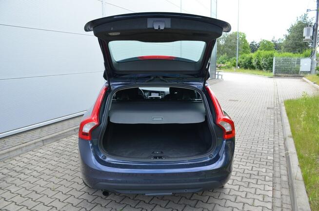 Volvo V60 SUPER STAN 1.6D2 Navi Start/Stop 2xParktronik Alu Gwarancja