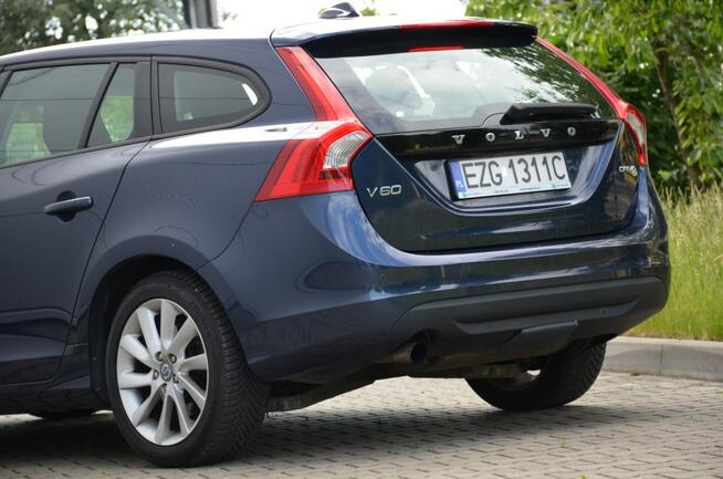 Volvo V60 SUPER STAN 1.6D2 Navi Start/Stop 2xParktronik Alu Gwarancja