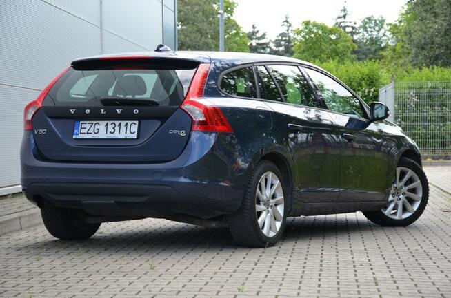 Volvo V60 SUPER STAN 1.6D2 Navi Start/Stop 2xParktronik Alu Gwarancja