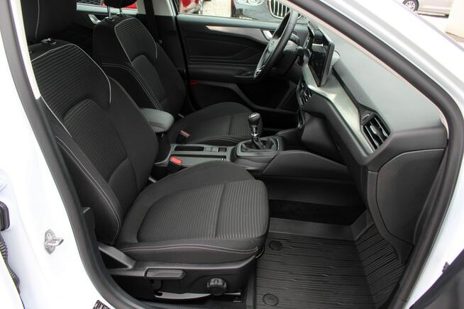 Ford Focus SalonPL FV23% Titanium Pak.Winter 125KM Navi LED Tempomat Asys.Pasa