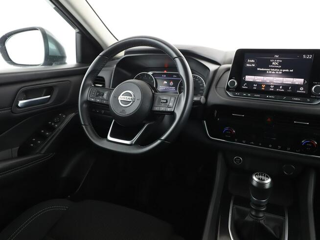 Nissan Qashqai mHEV full LED klima auto kamera i czujniki parkowania