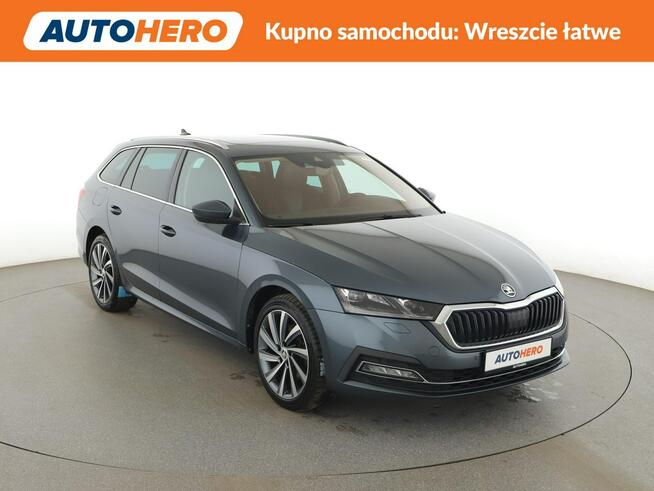 Škoda Octavia FV23% Style PHEV panorama virtual HUD grzane fotele navi kamera ACC cl