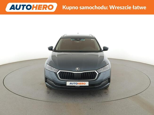 Škoda Octavia FV23% Style PHEV panorama virtual HUD grzane fotele navi kamera ACC cl