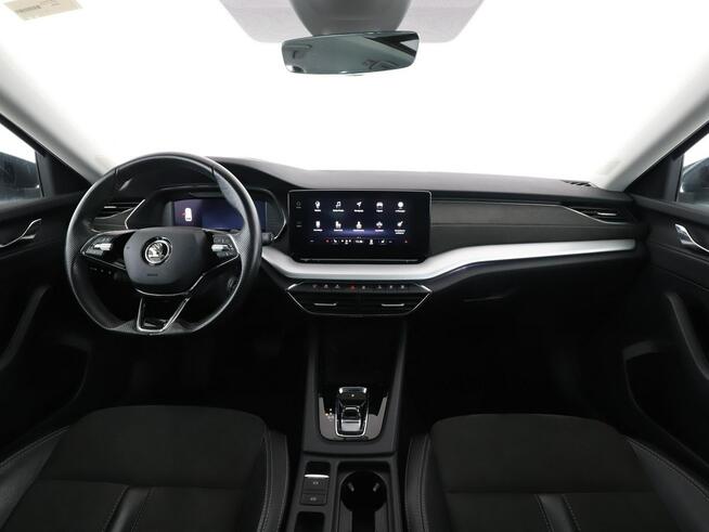 Škoda Octavia FV23% Style PHEV panorama virtual HUD grzane fotele navi kamera ACC cl