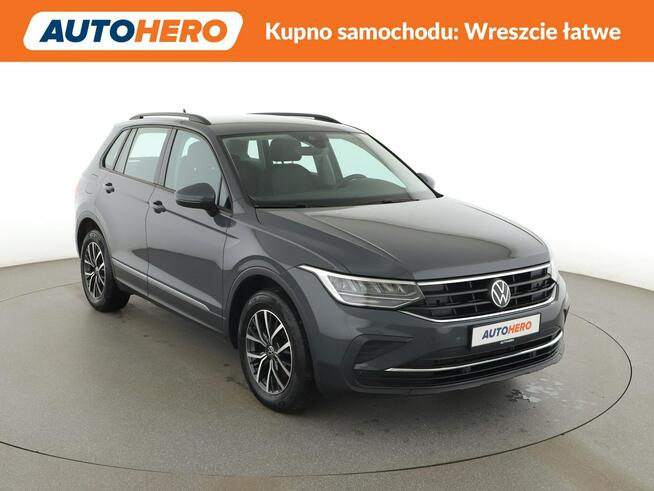 Volkswagen Tiguan DSG navi klima auto grzane fotele LED kamera i czujniki parkowania