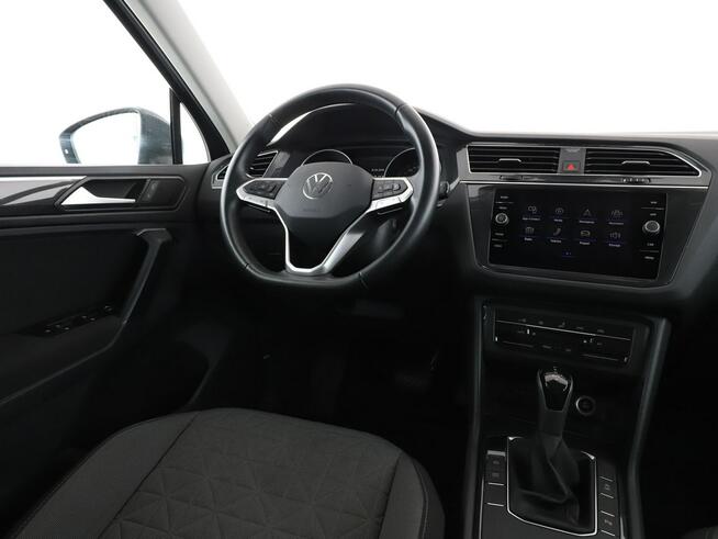 Volkswagen Tiguan DSG navi klima auto grzane fotele LED kamera i czujniki parkowania