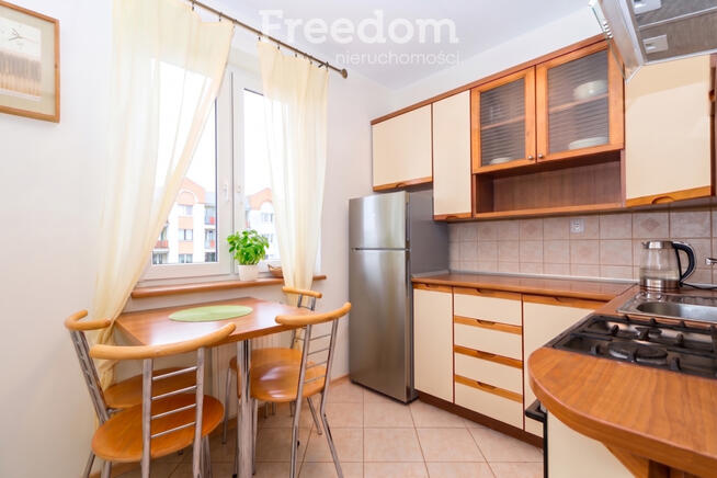 Mieszkanie 44 m², 2 niezależne pokoje, ul. Dubois