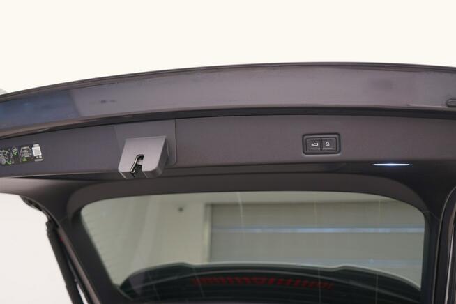 Audi Q5 40TDI Quattro Sline Pneumatyka Matrix Tech Pro cena kat. 398 800 PLN