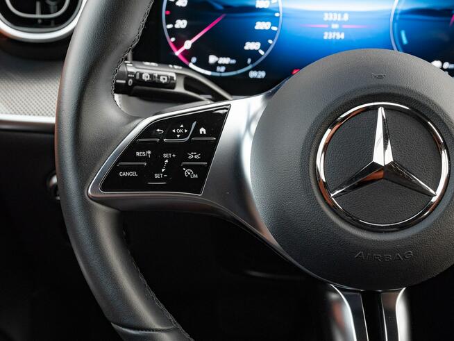 Mercedes GLC 300 DX25628#300 DE 4-MATIC Avantgarde Ambient Skóra Salon PL VAT23%