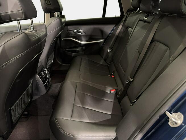 BMW 320 VAT 23% d Touring 2.0 mHEV 190KM automat xdrive 2023 r. salon PL