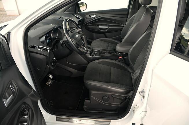 Ford Kuga 1,5*180KM*St-line*Bi-Xenon*Panorama*El klapa*Navi*4x4