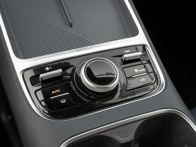 Geely Starray EM-i 1.5 PHEV Pro Podgrz.f i kier Elektr.f Skóra LED