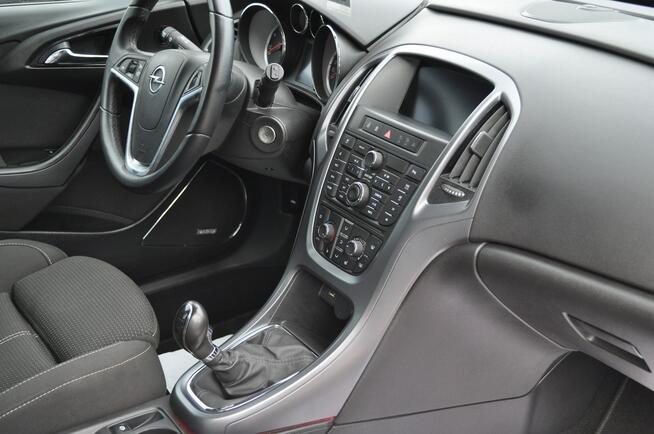 Opel Astra Sports Tourer Klimatyzacja Nawigacja Czujniki Parkowania Ksenony