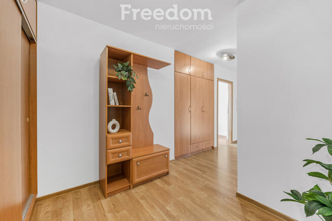 77,59 m² w centrum, 3 pokoje, piwnica 14,7 m²