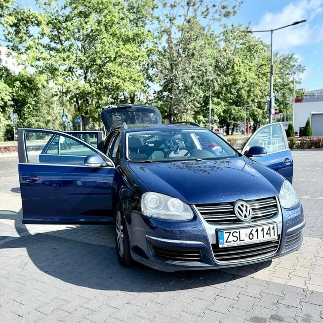 Syndyk sprzeda VOLKSWAGEN GOLF