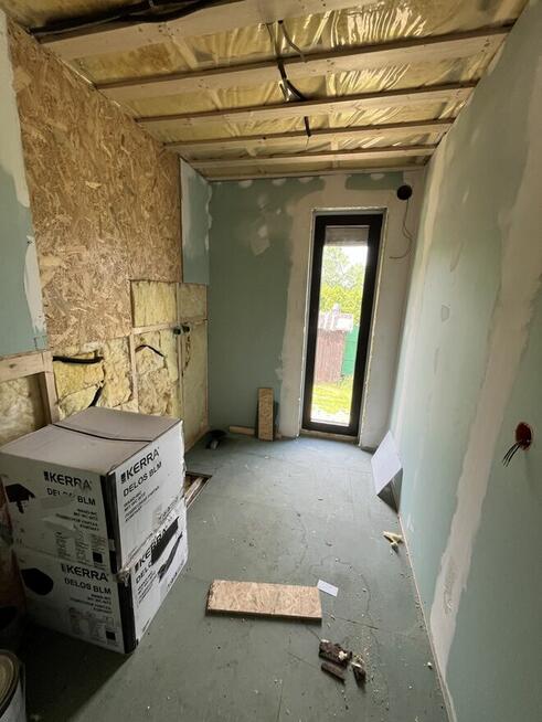 Nowoczesny Dom Typu STODOŁA 124 m² w Lipowej z widokiem na S