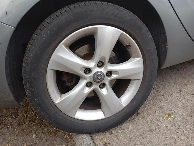 Sprzedam prywatny samochód Opel Astra J Kombi z niezawodnym