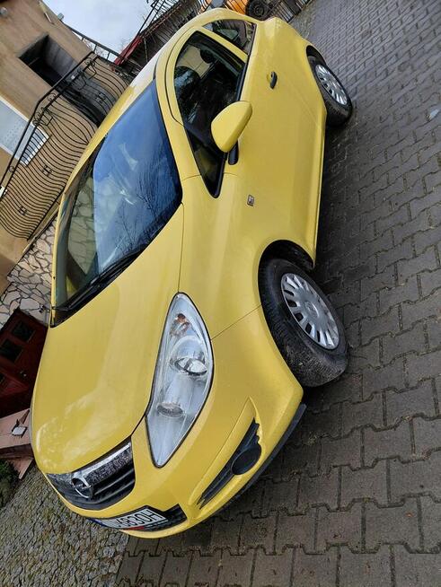 Sprzedam OPEL CORSA 1,2 benzyna