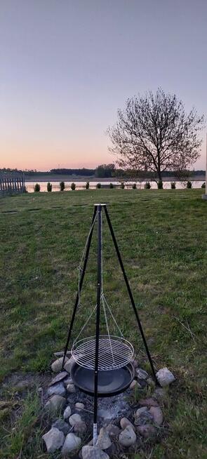 Działka z domkiem nad jeziorem - linia brzegowa, widok na je