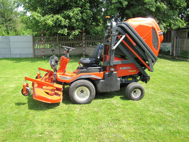Traktor kosiarka Kubota F3680 napęd 4x4