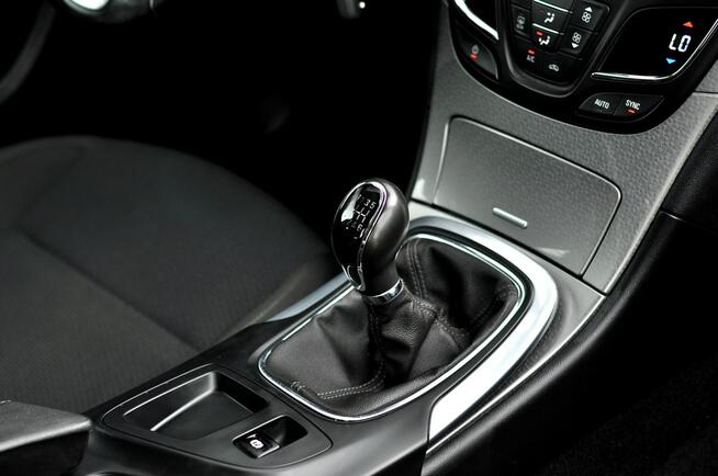 Opel Insignia 2.0CDTI 170KM Lift Climatronic Led Polski Salon Serwis