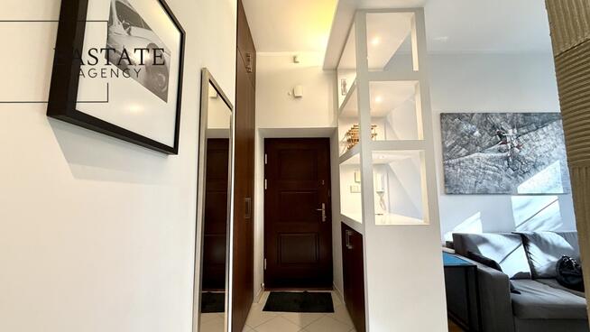 Elegancki apartament przy Krakowskim Przedmieściu