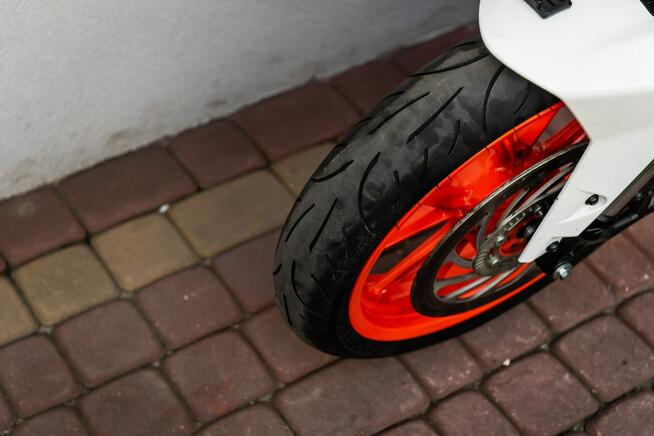 KTM duke 390 R 2021 ABS KSIĄŻKA Serwisowa RatyTransport AKRAPOVIĆ KAT A2