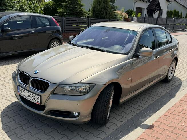 BMW E90 318i 143KM Automat 2010 Keyless, Ksenon