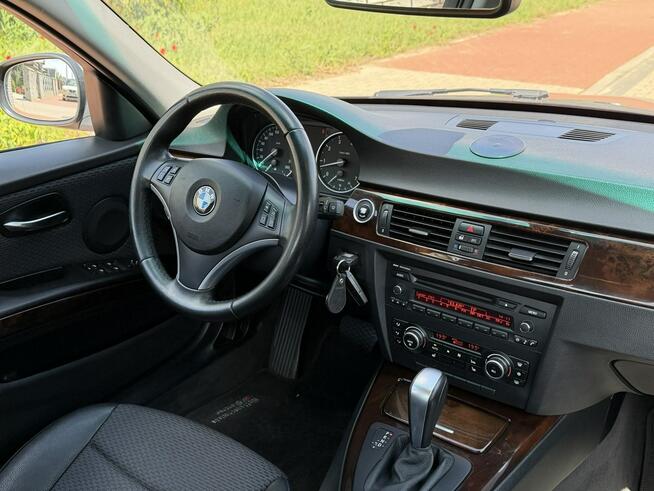 BMW E90 318i 143KM Automat 2010 Keyless, Ksenon